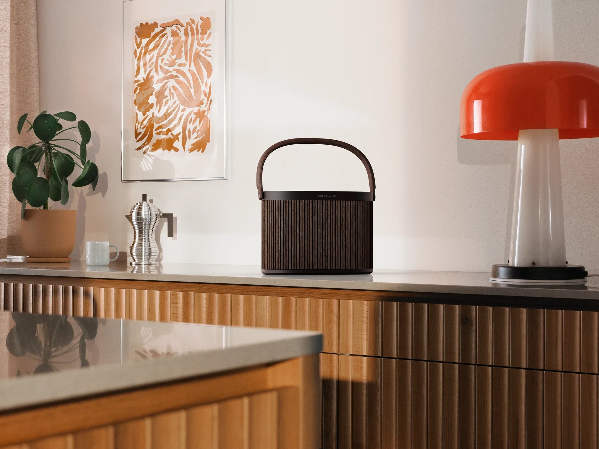 Bang & Olufsen Beosound A5 Taşınabilir Kablosuz Hoparlör